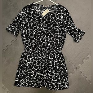 Ann Taylor LOFT romper 2P